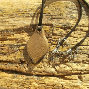 Nyaklánc szitakötővel - ékszer - nyaklánc - medálos nyaklánc - Meska.hu