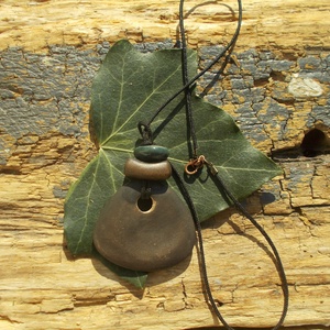 Barna nyaklánc - ékszer - nyaklánc - medálos nyaklánc - Meska.hu