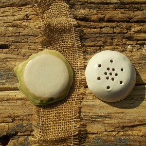 Kétrészes szappantartó - otthon & életmód - fürdőszoba - szappantartó - Meska.hu