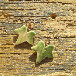 Borostyán leveles  fülbevaló - ékszer - fülbevaló - lógó fülbevaló - Meska.hu