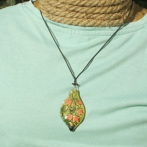 Nyaklánc virágokkal - ékszer - nyaklánc - medálos nyaklánc - Meska.hu