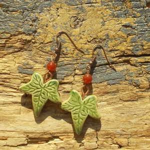 Borostyán leveles  fülbevaló - ékszer - fülbevaló - lógó fülbevaló - Meska.hu