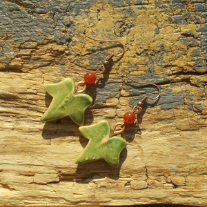 Borostyán leveles  fülbevaló - ékszer - fülbevaló - lógó fülbevaló - Meska.hu