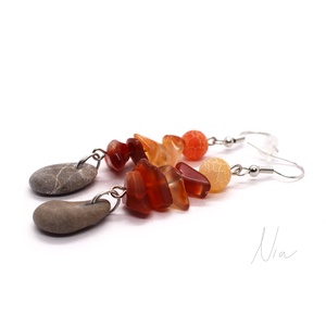 A kandalló mellett - ásvány és kavics fülbevaló - ékszer - fülbevaló - lógó fülbevaló - Meska.hu