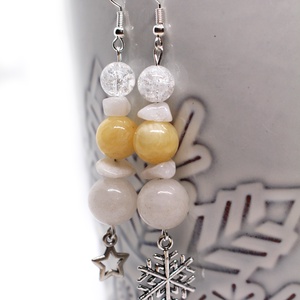 Csillagfény a hóesésben - ásványfülbevaló hópehely és csillag medálokkal - ékszer - fülbevaló - lógó fülbevaló - Meska.hu