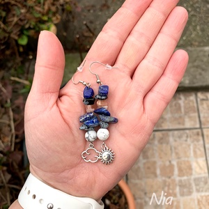 Borúra derű :) - ásványfülbevaló Nap és felhő medállal - ékszer - fülbevaló - lógó fülbevaló - Meska.hu