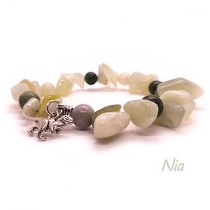 Jura - ásványkarkötő dínó medállal - ékszer - karkötő - karkötő medállal - Meska.hu