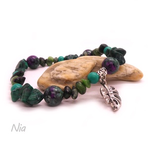 Esőerdő - ásványkarkötő levél medállal - Meska.hu