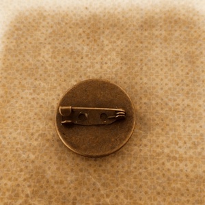 Kokárda kitűző  - ékszer - kitűző és bross - Meska.hu