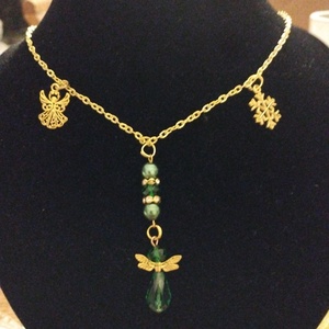 Zöld színű karácsonyi angyal nyaklánc hópihe és angyal charmmal , Ékszer, Nyaklánc, Medál, Ékszerkészítés, MESKA