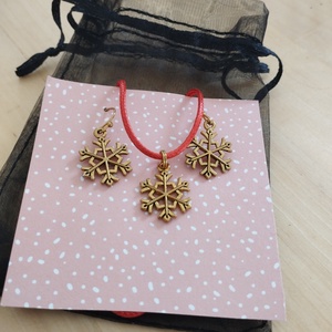 Nyaklánc fülbevaló szett arany színű hópehellyel  - ékszer - fülbevaló - fülékszer - Meska.hu