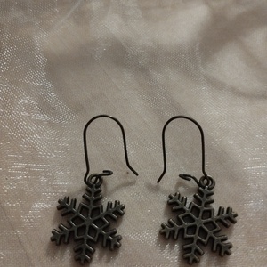 fülbevaló hópihe fityegővel  - ékszer - fülbevaló - fülékszer - Meska.hu