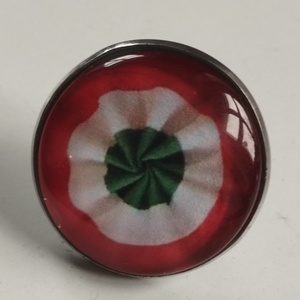 Kokárda kitűző ezüst színű alapon  - ékszer - kitűző és bross - kitűző - Meska.hu