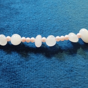 Rózsakvarc karkötő apró tekla gyönggyel - ékszer - karkötő - gyöngyös karkötő - Meska.hu