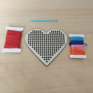 Hímezhető fa szívecske , DIY (Csináld magad), Egységcsomag, Hímzés, MESKA