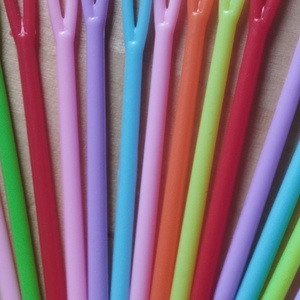 Műanyag tű csomag gyerekek számára  - diy (csináld magad) - egységcsomag - Meska.hu