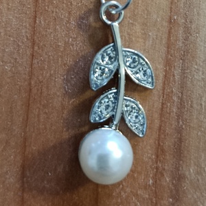 Leveles , strasszos, teklás nyaklánc   - ékszer - nyaklánc - medálos nyaklánc - Meska.hu