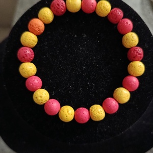 Láva kő gyöngy karkötő  - ékszer - karkötő - gyöngyös karkötő - Meska.hu