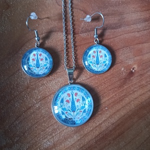 Üveg lencsés, orvosi acél nyaklánc és fülbevaló szett népi motívummal  - ékszer - nyaklánc - medálos nyaklánc - Meska.hu