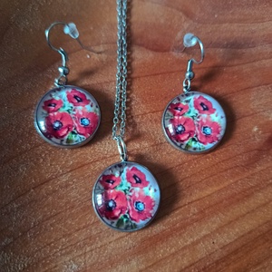 Üveg lencsés, orvosi acél nyaklánc és fülbevaló szett pipaccsal  - ékszer - nyaklánc - medálos nyaklánc - Meska.hu