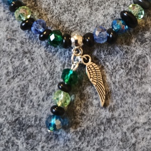 karkötő obszidiánnal és csiszolt üveg gyönggyel  - ékszer - karkötő - gyöngyös karkötő - Meska.hu