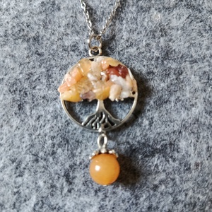 Életfa medál jáde ásvánnyal orvosi acél lánccal  - ékszer - nyaklánc - medálos nyaklánc - Meska.hu