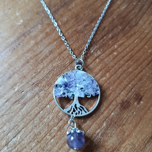Életfa medál ametiszt ásvánnyal orvosi acél lánccal  - ékszer - nyaklánc - medálos nyaklánc - Meska.hu