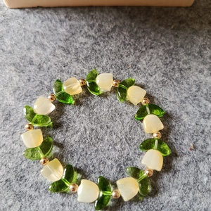 Tulipános karkötő  - Meska.hu