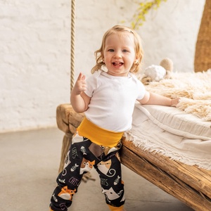 Jegesmacis melegítő (86) - ruha & divat - gyerekruha - nadrág - Meska.hu