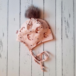 Sünis pomponos téli sapka (45-46 cm) - Meska.hu