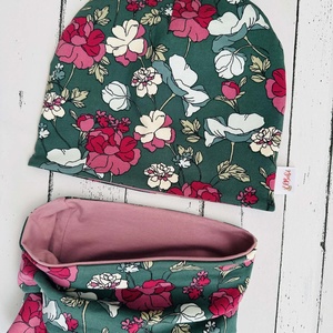 Zöld alapon virágos sapka-sál szett (50-52 cm) - baba - mama - babaruházat - babasapka - Meska.hu