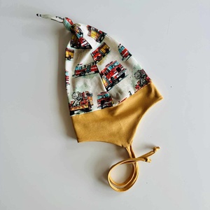 Tűzoltóautós fülvédős sapka (48-49 cm), Baba - mama, Babaruházat, Babasapka, Varrás, MESKA