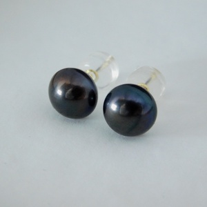 Gyöngy 18 K Arany Fülbevalók Gyönyörű Gyöngyház Fekete Színben - ékszer - fülbevaló - pötty fülbevaló - Meska.hu