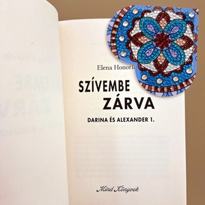 Szív alakú sarok könyvjelző - könyv & zene - könyvjelző - Meska.hu
