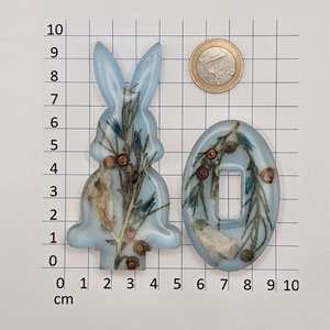 Húsvéti tojásalátét nyuszi � epoxi, valódi szárított virágok - otthon & életmód - dekoráció - húsvéti asztaldíszek - Meska.hu