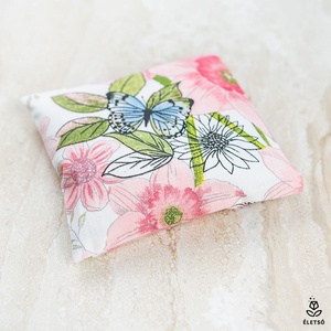  Párnahuzat fülpárnához – Pillangó virág, Szépségápolás, Egészségmegőrzési kellékek, Sópárna, Varrás, Pillangós, virágos rózsaszín védőhuzat

Mérete: 13.5 × 13.5 cm

A párnahuzat megóvja fülpárnáját az..., MESKA