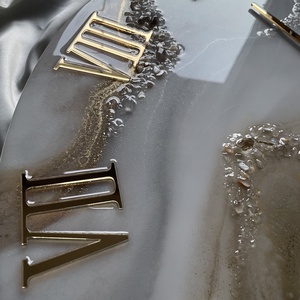 40cm -es egyedi epoxy falióra � elegáns arany-fehér design, kézzel készült lakásdekor - otthon & életmód - dekoráció - fali és függő dekoráció - falióra & óra - Meska.hu