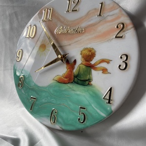 30cm -es Kisherceg ihlette epoxy falióra � egyedi kézműves falióra gyerekszobába, Baba - mama, Babaszoba dekoráció, Gyerekszoba falmatrica, Mindenmás, MESKA