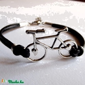 Biciklis karkötő -  - Meska.hu