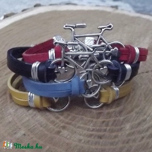 Kék biciklis karkötő -  - Meska.hu