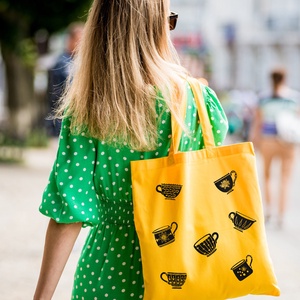 Görbe bögre vászontáska, Táska & Tok, Bevásárlás & Shopper táska, Shopper, textiltáska, szatyor, Fotó, grafika, rajz, illusztráció, MESKA