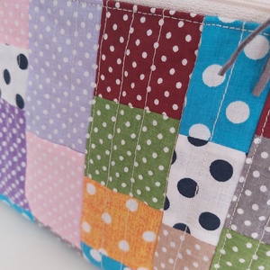 Csupa pötty patchwork tolltartó, neszesszer - otthon & életmód - papír, írószer - tolltartó & ceruzatekercs - Meska.hu
