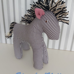 Zebra - játék & sport - plüssállat & játékfigura - ló - Meska.hu