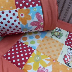 Katicás- pöttyös-virágos ágynemű szett, Otthon & Életmód, Babaszoba, gyerekszoba, Szett kiságyba, Patchwork, foltvarrás, Varrás, MESKA