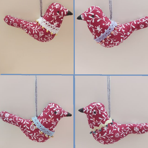 Gyöngyös, csipkés kismadarak - otthon & életmód - dekoráció - ajtó- és ablak dekoráció - ablakdísz - Meska.hu