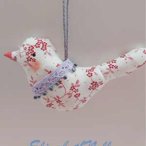 Gyöngyös, csipkés kismadarak - otthon & életmód - dekoráció - ajtó- és ablak dekoráció - ablakdísz - Meska.hu