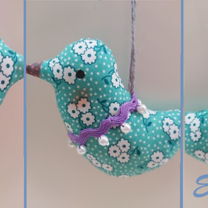 Gyöngyös, csipkés kismadarak - otthon & életmód - dekoráció - ajtó- és ablak dekoráció - ablakdísz - Meska.hu