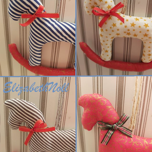 Karácsonyi hintalovacskák - karácsony - karácsonyi lakásdekoráció - karácsonyi lakásdíszek - Meska.hu