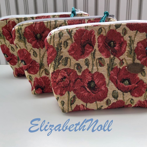 Pipacsos gobelin neszesszer - otthon & életmód - papír, írószer - tolltartó & ceruzatekercs - Meska.hu