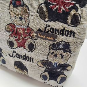 Aranyos, praktikus, Paddingtonos � neszesszer - táska & tok - neszesszer - Meska.hu